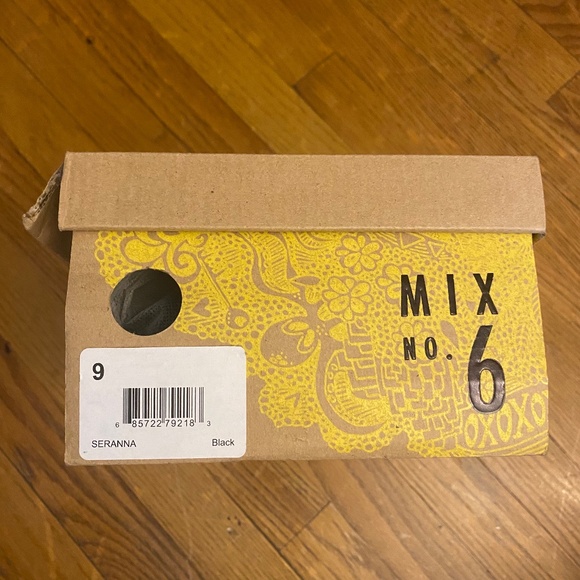 Women’s Mix No. 6 Seranna Pump, Black & Clear, Size US 9 - Picture 7 of 7